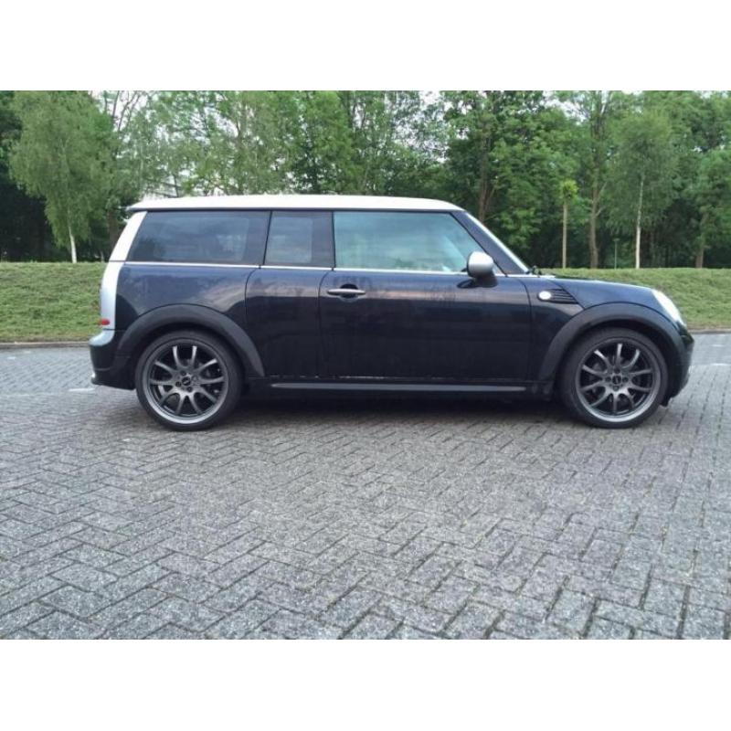 Mini Mini 1.6 D Cooper Clubman 2008 Zwart 18 inch lm velgen