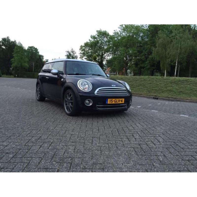 Mini Mini 1.6 D Cooper Clubman 2008 Zwart 18 inch lm velgen