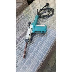 Makita 9032 230 V Stripschuurmachine 6-13mm