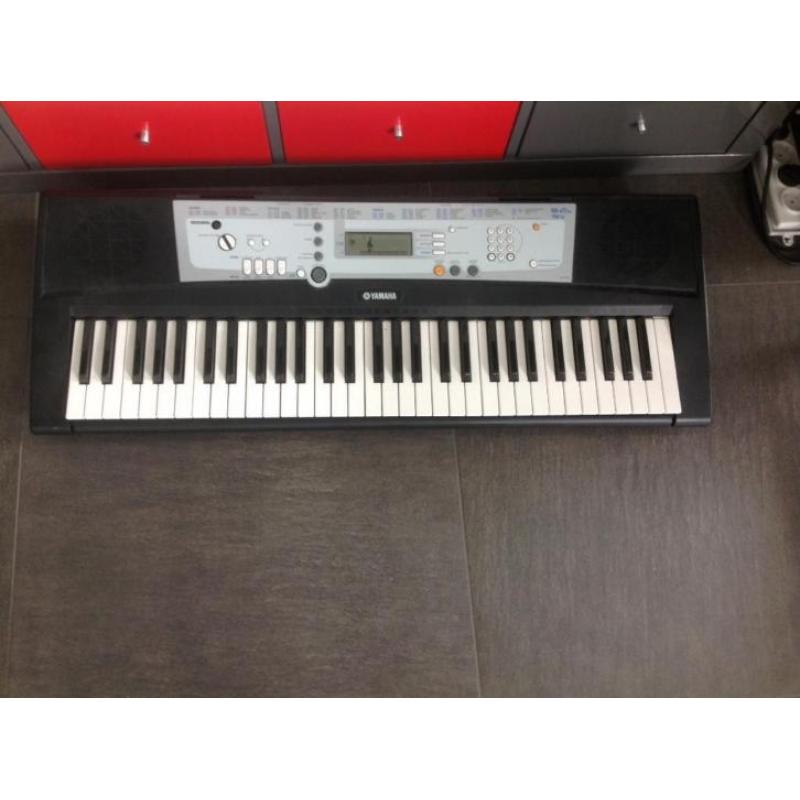 Keyboard Yamaha