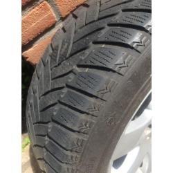 Winterbanden BMW 205/55/16 Dunlop