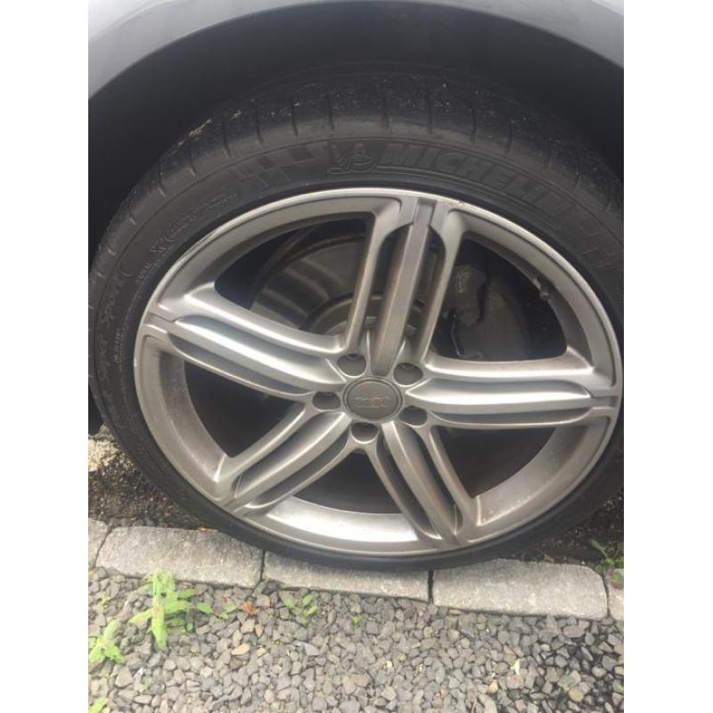 Rs6 velgen Audi 20inch met gebruikte banden Michelin 995,00