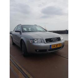 Audi A4 3.0 V6 Avant 162KW Quattro AUT 2004 Grijs