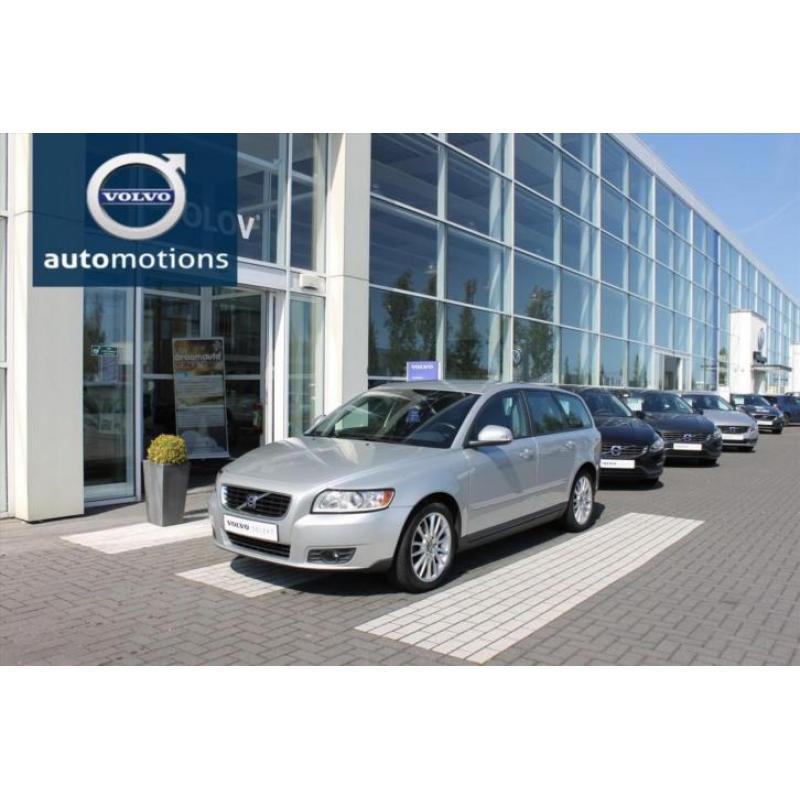 Volvo v50 2.0 sport + navigatie