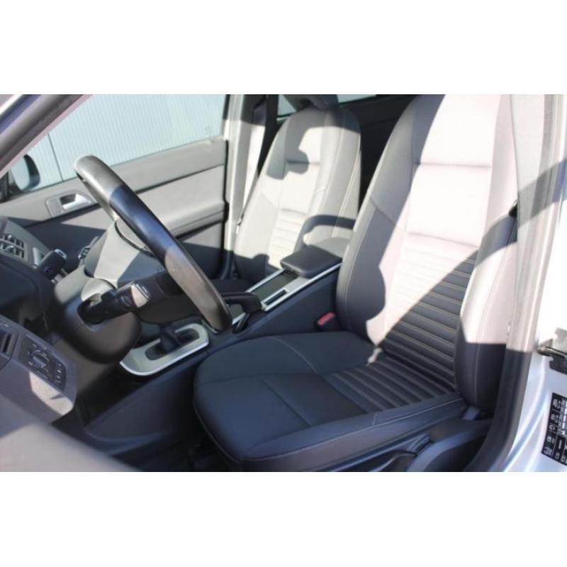 Volvo v50 2.0 sport + navigatie