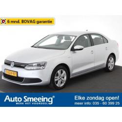 Volkswagen Jetta 1.4 TSI HYBRID COMFORTLINE DSG Navigatie