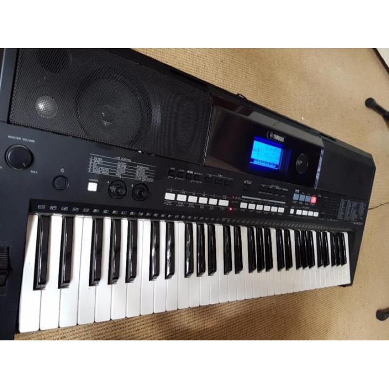 Keyboard; Yamaha PSR E433