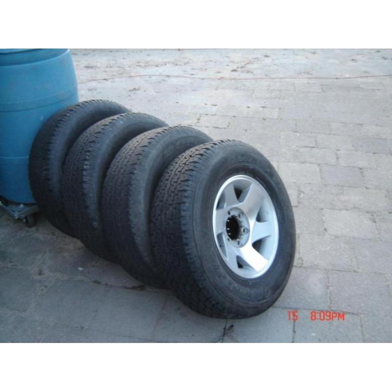 Banden (Bridgestone, incl. aluminium velgen)