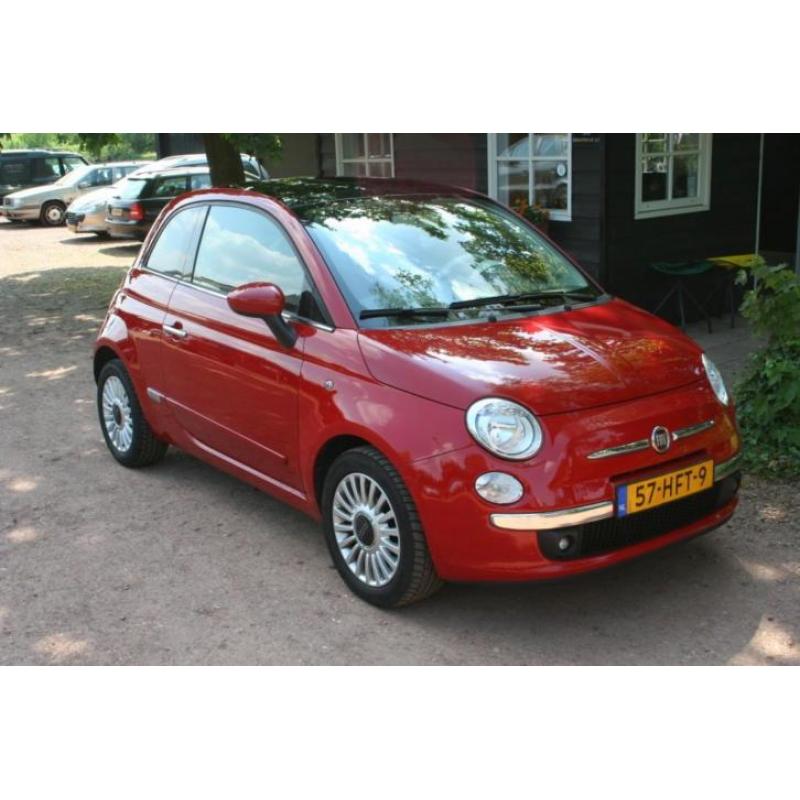 Fiat 500 1.2 LOUNGE PANO (bj 2008)