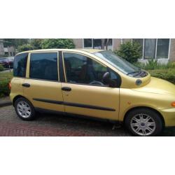 Fiat Multipla 1.6 16V 2003 Geel