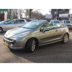 Peugeot 207 1.6 16v VTi Féline Automaat 17inch Airco/Clima