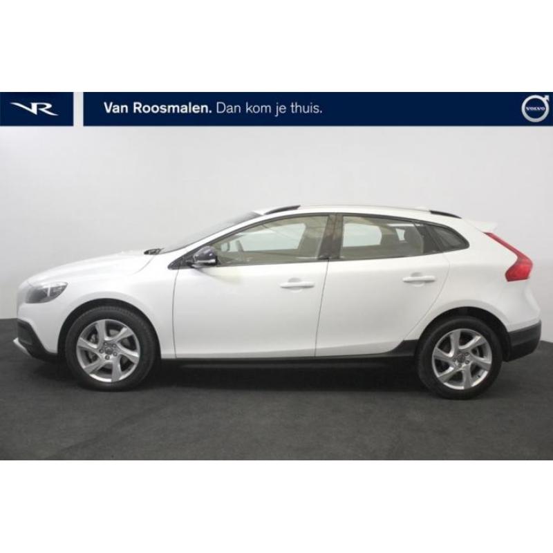 Volvo V40 Cross Country T4 180PK Summum, Navi, Leder