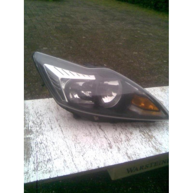 set koplampen ford focus 2007 tot/////// hallogeen