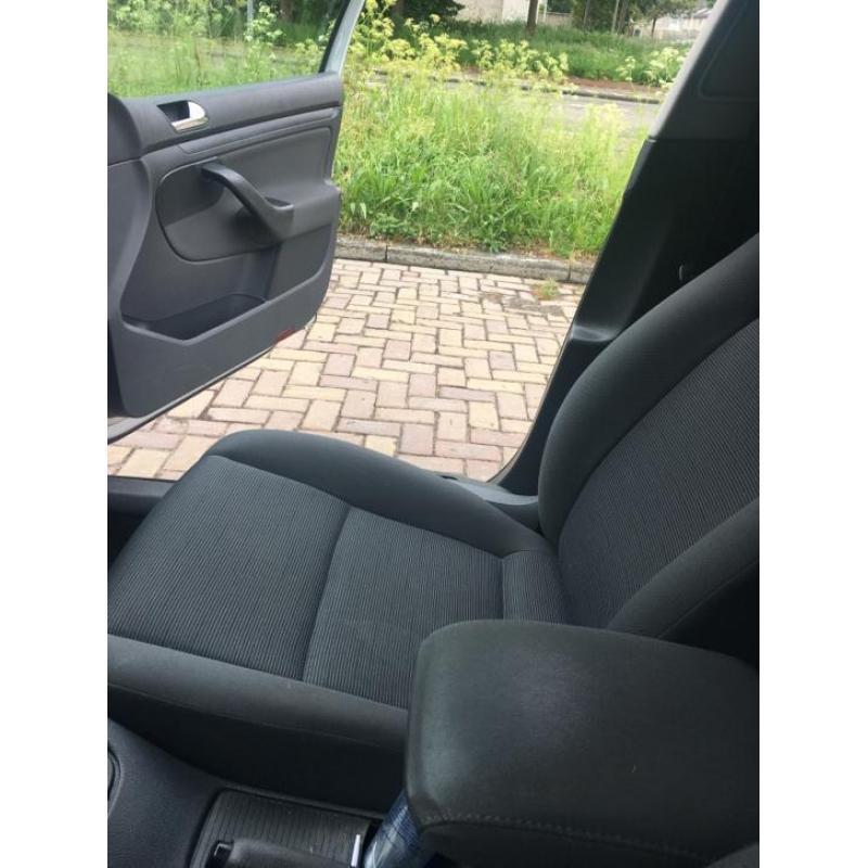 Volkswagen golf 5 1.9 TDI 2004