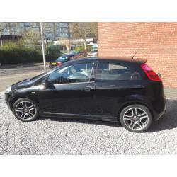 Fiat Punto 1.4 16V Turbo 3DR 2009 Zwart