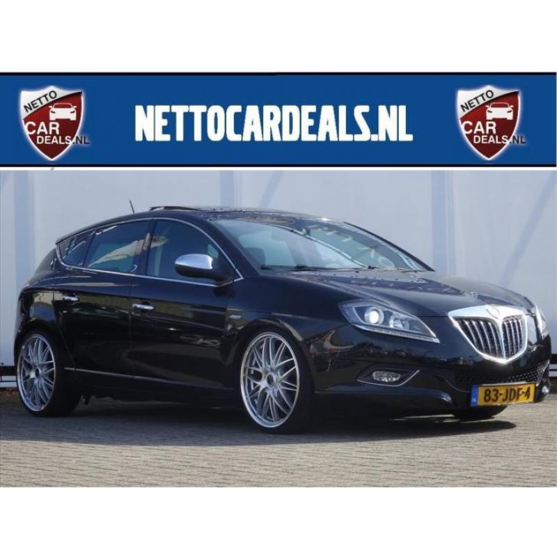 Lancia Delta 1.4 Platino 218PK Xenon / Schuifdak / Navi