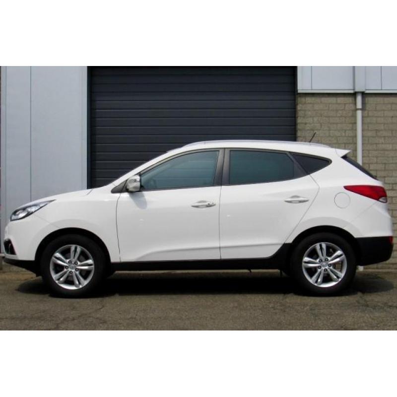 Hyundai IX35 2.0i Style Airco-ECC + Leer + 17inch. 2012