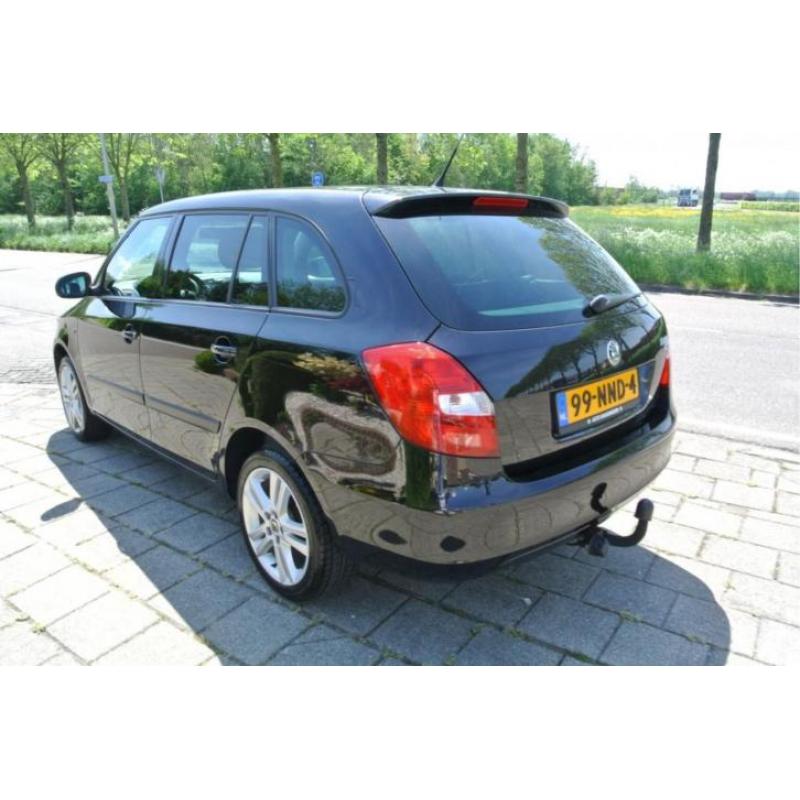 Skoda Fabia Combi 1.2 TSI DYNAMIC DSG 1E EIG. (bj 2010)