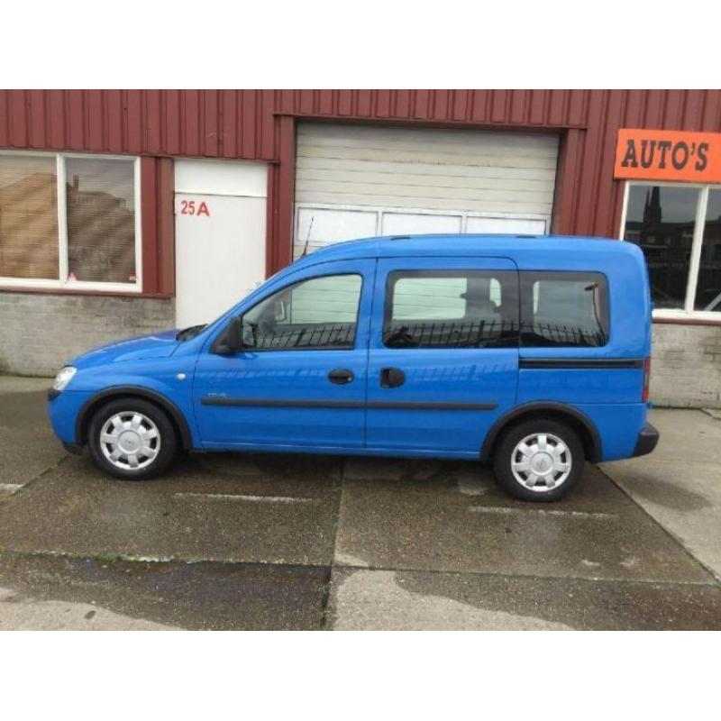 Opel Tour 1.6 Comfort AIRCO NWE APK (bj 2003)