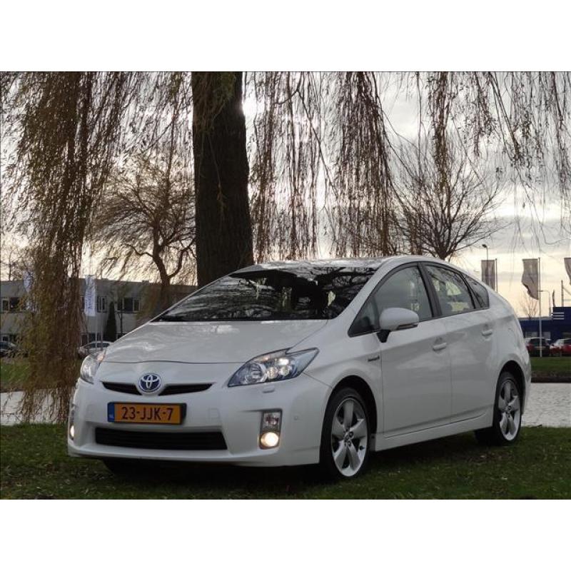 Toyota Prius 1.8 DYNAMIC NAVI XENON 89.000KM MOOIE AUTO!