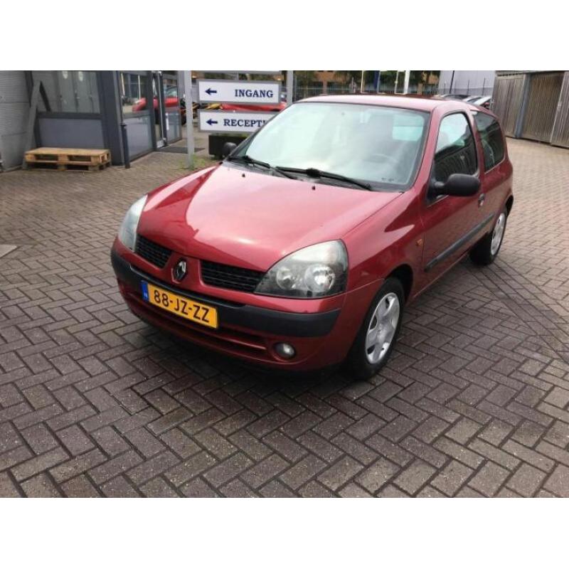 !!!Clio 2 ph2 1.2 16V !!!