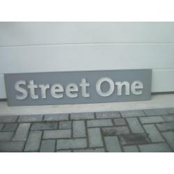 Reclame van STREET ONE