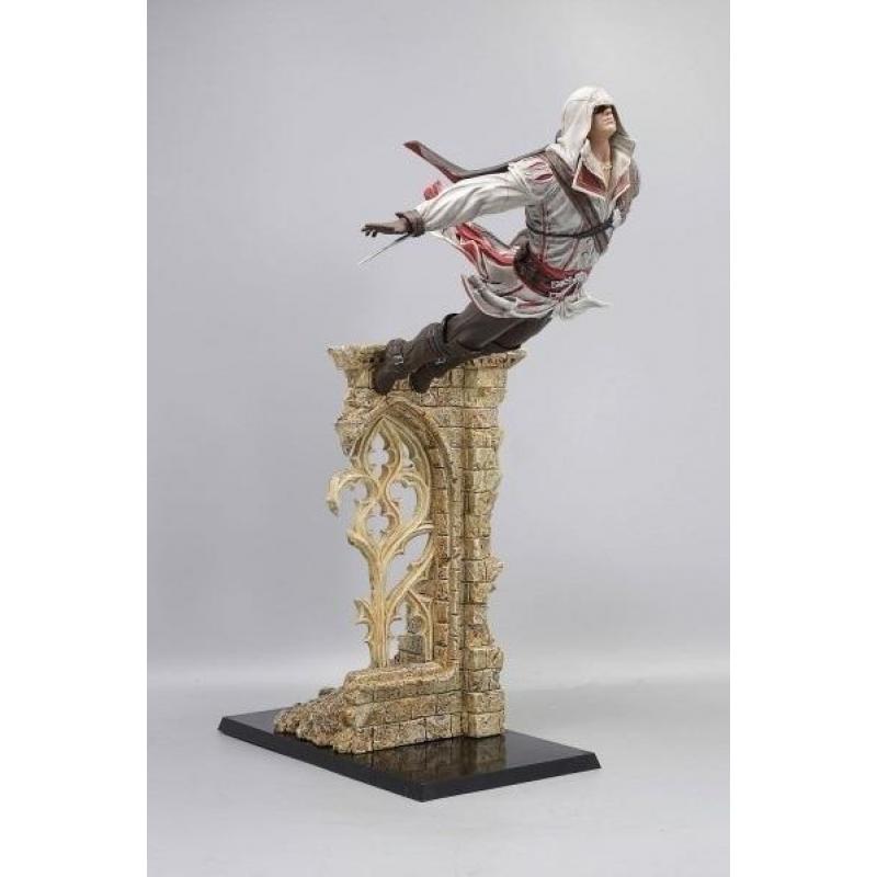 Assassin's Creed Statue Ezio - Leap of Faith (Merchandise)