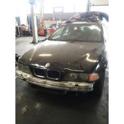 Bmw 5 serie (525) sloop voor onderdelen