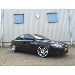 Audi A4 3.0 TDI V6 S-Line Quattro 2005 Zwart