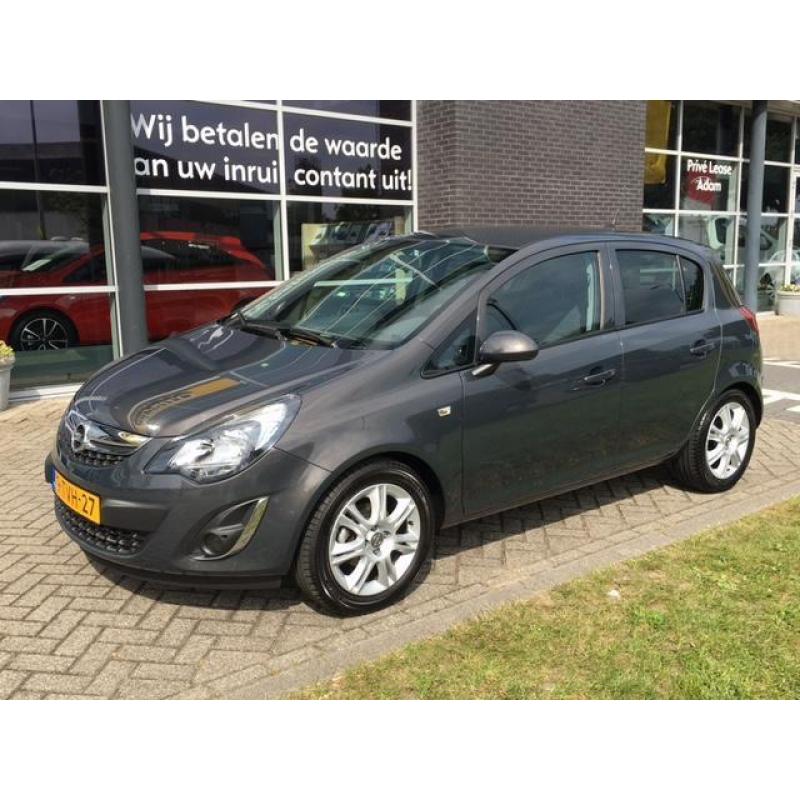 Opel Corsa 1.4 16V (101pk) BlitZ * Full options *