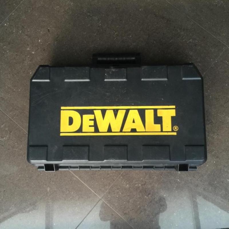 Dewalt sds boormachine leeg koffer