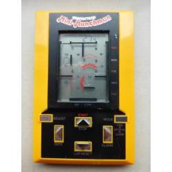 LCD Game Watch - Mini Munchman - Grandstand - 1981