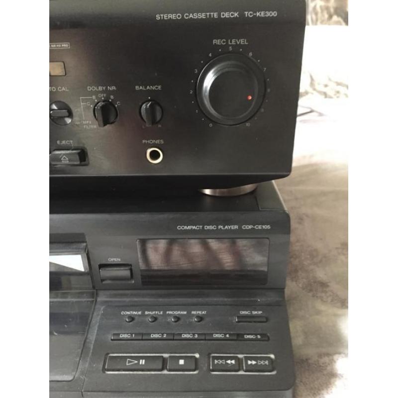 Sony cassettedeck en CD speler met 5 cd-wisselaar