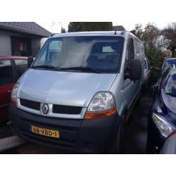 Renault Master T35 2.5dCi L1 H1 (bj 2006)