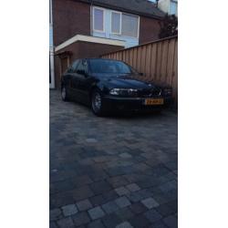 Motor BMW 528i