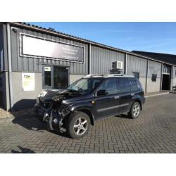 Nissan x-trail 2.2 dci 84 kw bj 2003 voor onderdelen