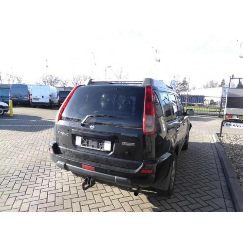 Nissan x-trail 2.2 dci 84 kw bj 2003 voor onderdelen