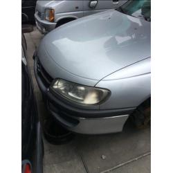 Opel omega 2.0 16v