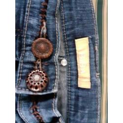 Biba Jeans D 40 Fr 42 lengte van de broek is 98