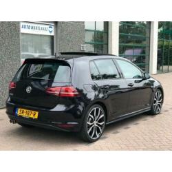 Volkswagen Golf 2.0 TDI GTD DSG Pano VOLL Sport&Sound Garant