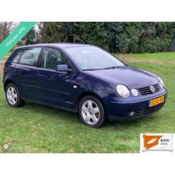 Volkswagen Polo 1.4-16V Highline AIRCO/NWE APK/DB RIEM VERVA