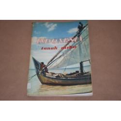 Fotoboek - Indonesia Tanah Airku - Circa 1950 !!